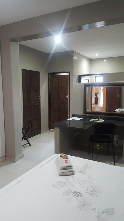 Fa'Trez Guest House & Spa Pretoria-Noord Eksteriør billede
