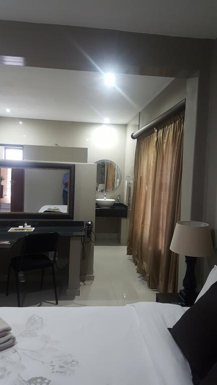 Fa'Trez Guest House & Spa Pretoria-Noord Eksteriør billede